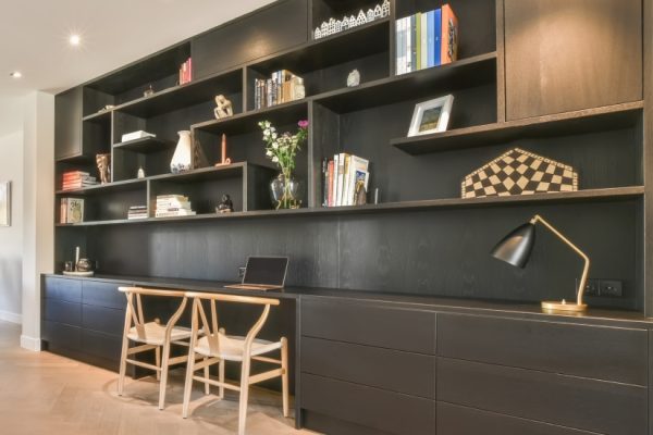 Bookshelf​​