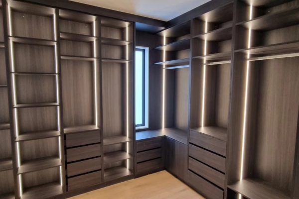 Wardrobe​